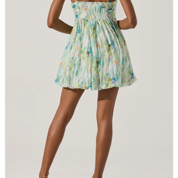 Astr Blue and Green Floral Mini Dress - Picture 2 of 15